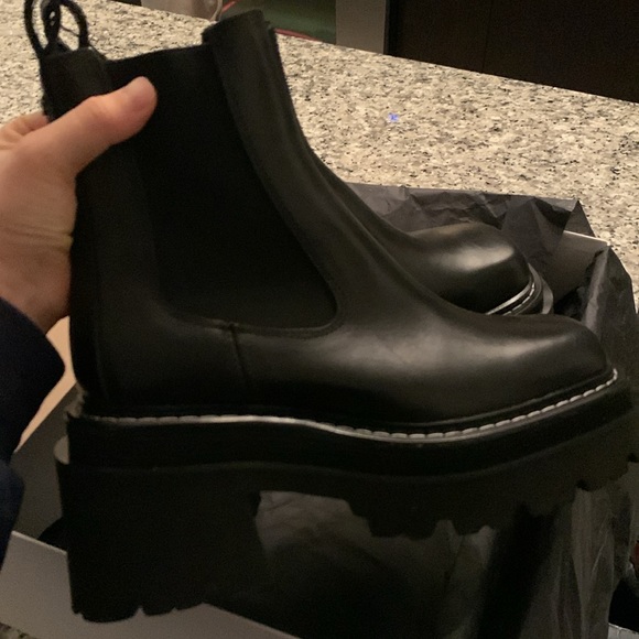 BNIB Sandro Chelsea Ankle Boots - Picture 9 of 14
